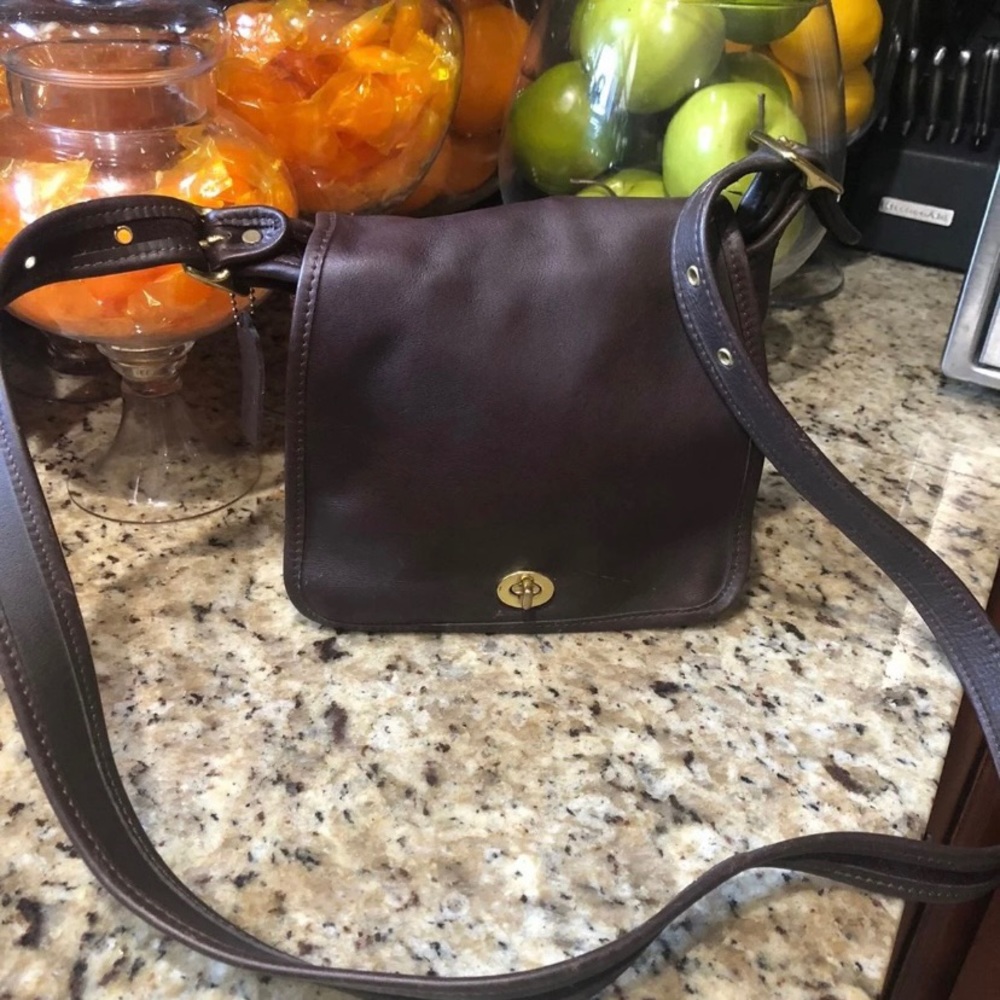 VINTAGE COACH RAMBLER CROSSBODY BAG